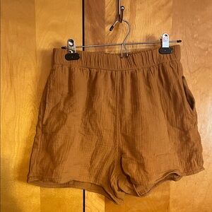 Universal Thread Small Rust-Tan High Waist Elastic Waist Shorts